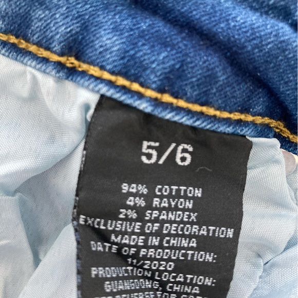 Celebrity Ace Stretch Ripped Jeans - Picture 6 of 6